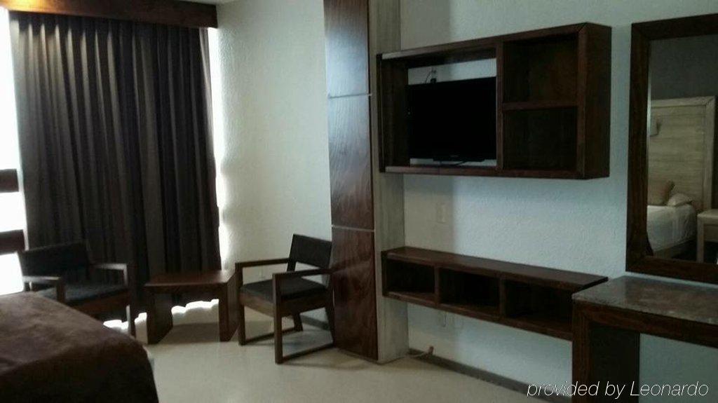 Hotel El Monte サラマンカ エクステリア 写真